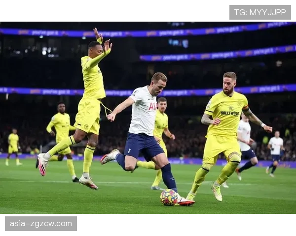 英超联盟公布下赛季起将试行脑震荡临时换人新规 英超联盟公布下赛季起将试行脑震荡临时换人新规